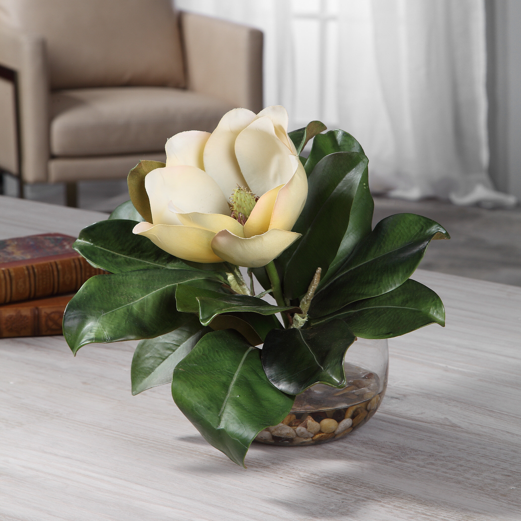 Gracie Oaks Silk Magnolia Centerpiece in Vase & Reviews | Wayfair