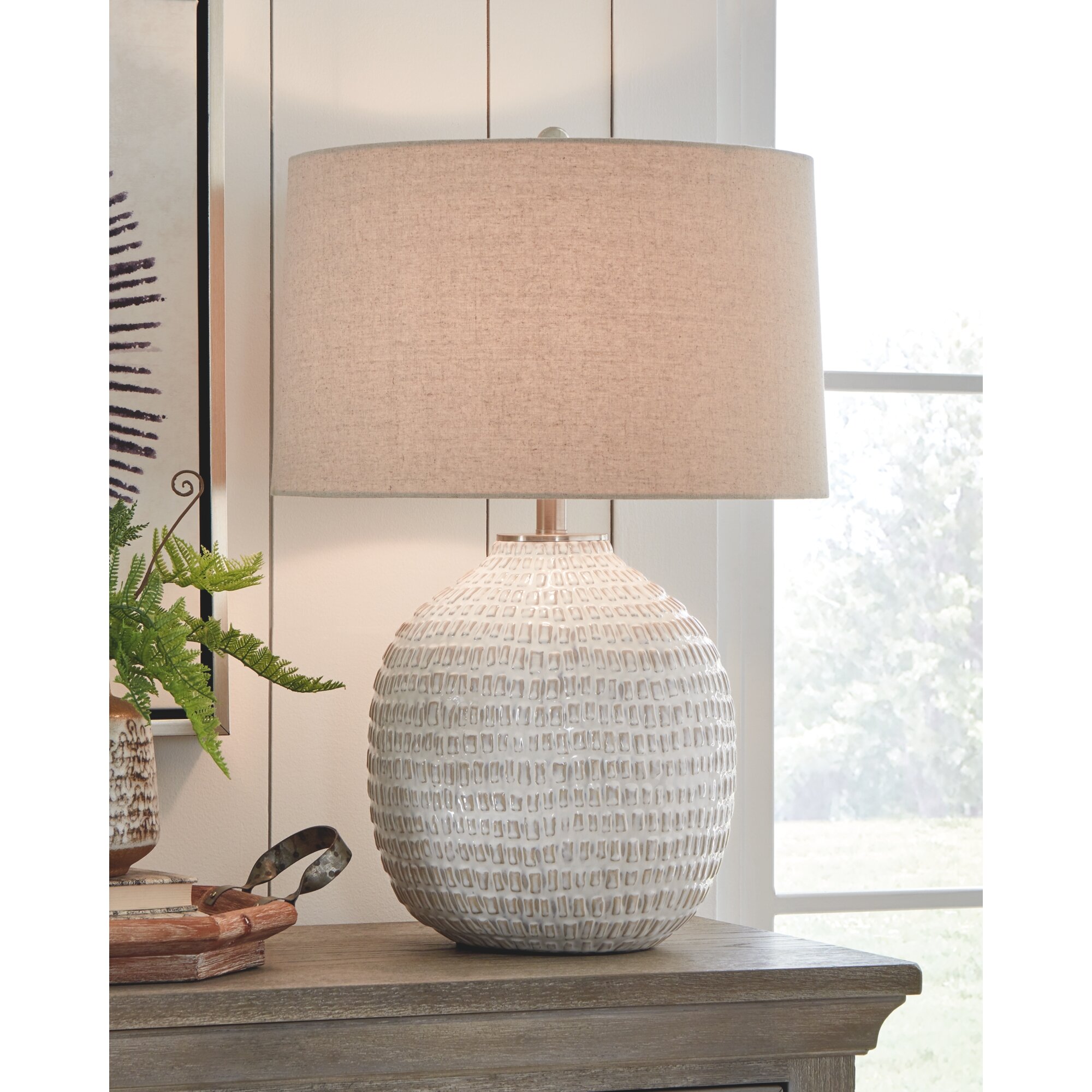 beige ceramic lamp