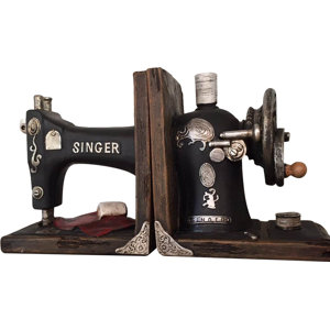 2-tlg. Buchstützen Singer Sewing Machine von Ca..