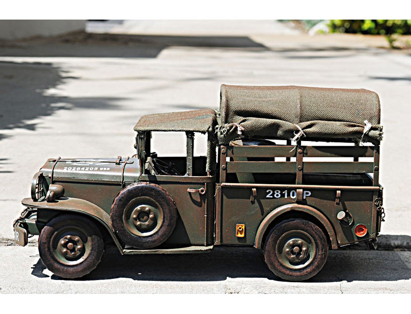 vintage model trucks