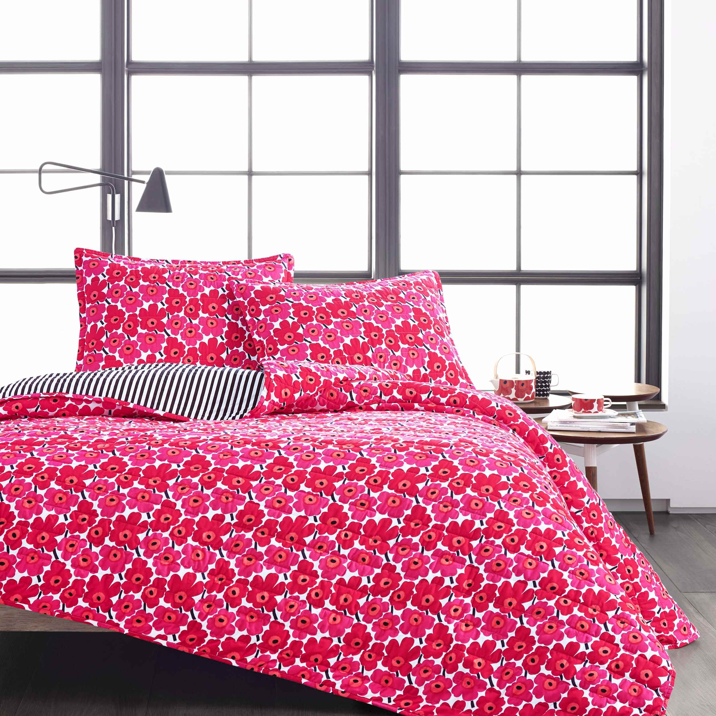 Marimekko Mini Unikko 100% Cotton Quilt Set & Reviews | Wayfair