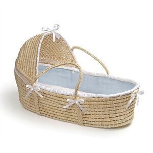 Hooded Moses Basket with Waffle Bedding