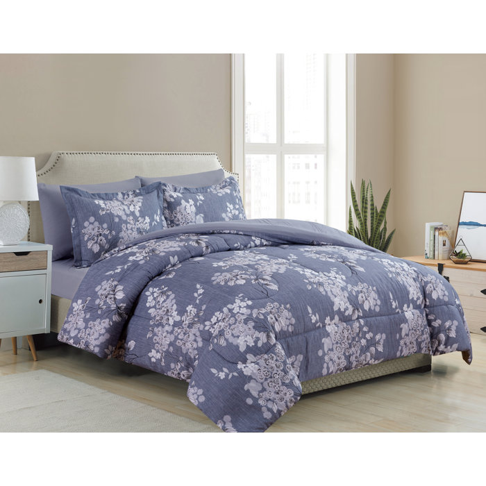 Latitude Run Ultra Soft Goose Down Alternative Bed In A Bag Rich