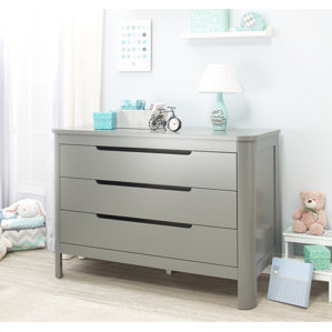Chandler 3 Drawer Dresser by Sorelle