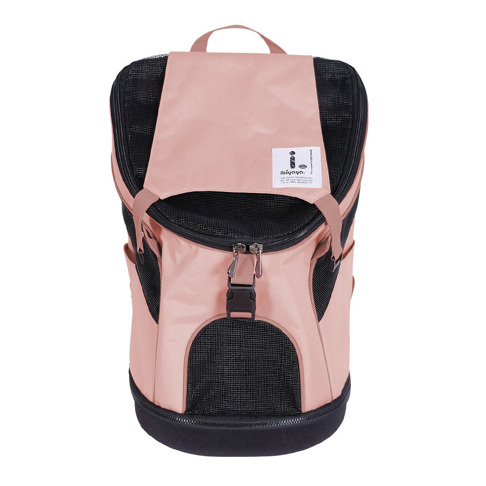 11 On-Trend Cat Backpacks Your BFF Will Want to Take a Ride In This Fall