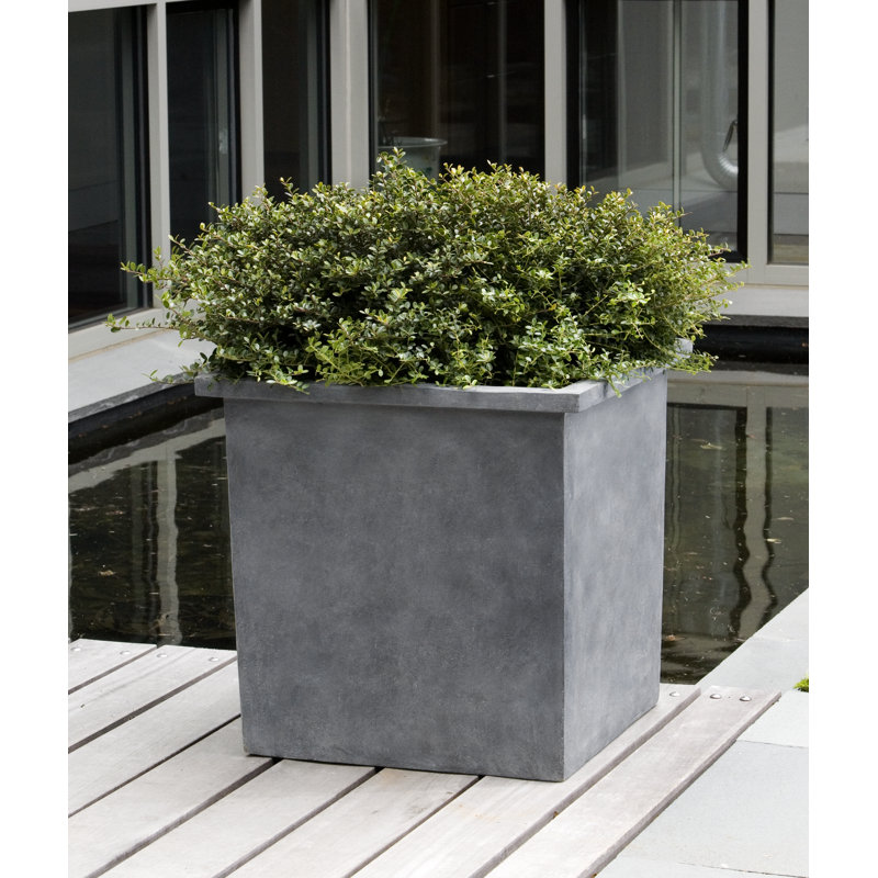 Justyn Bardo Fiberglass Planter Box