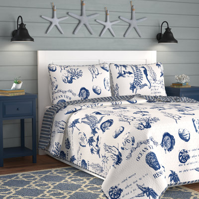 Navy / White Nautical Reversible Quilt Set with Shams