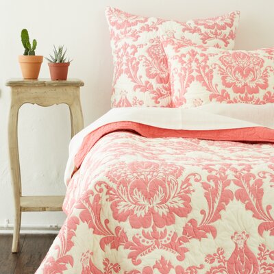 Amity Home Damask Quilt Set Size King Color Pink