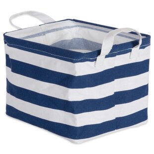 small laundry basket with lid