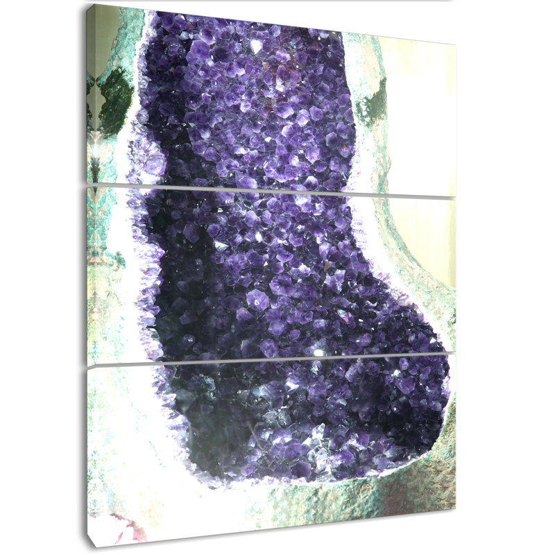 East Urban Home Amethyst Geode On Black Beautiful Natural