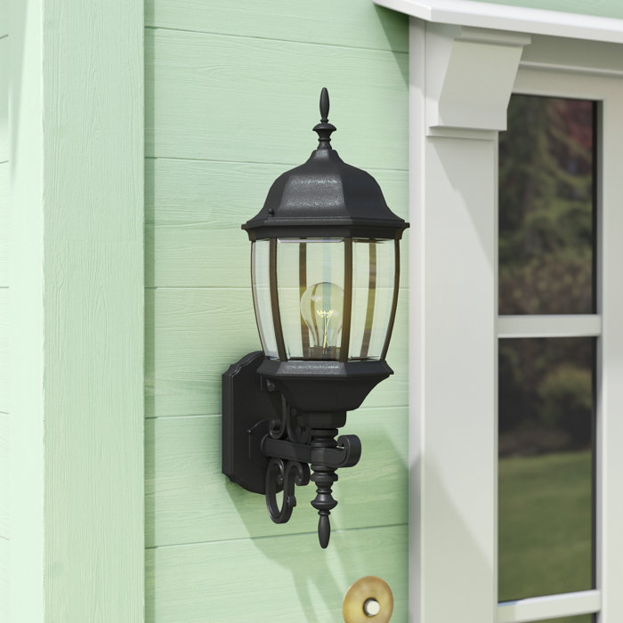 Twigg Traditional Outdoor Wall Lantern Twigg Traditional Outdoor Wall Lantern