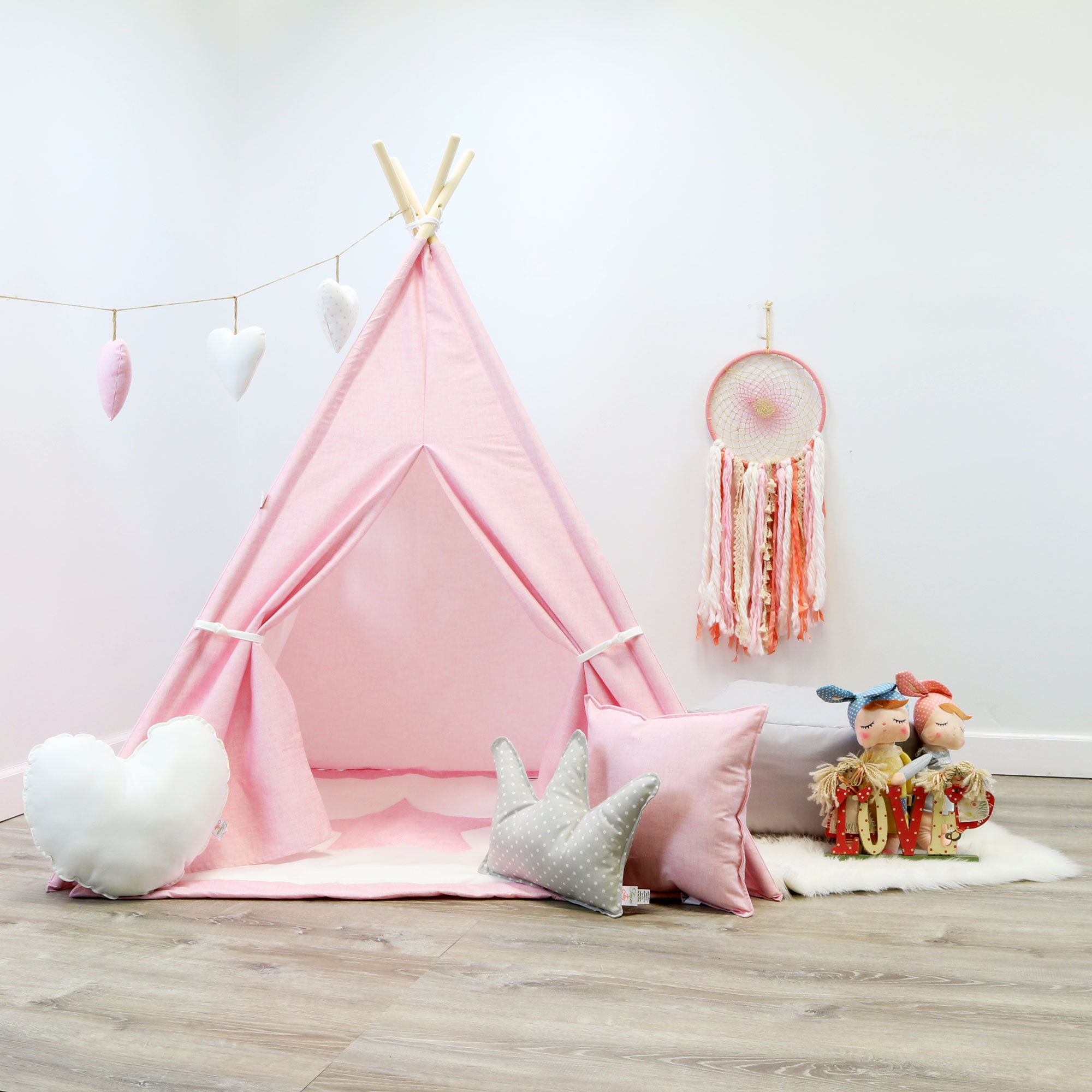 pink kids teepee