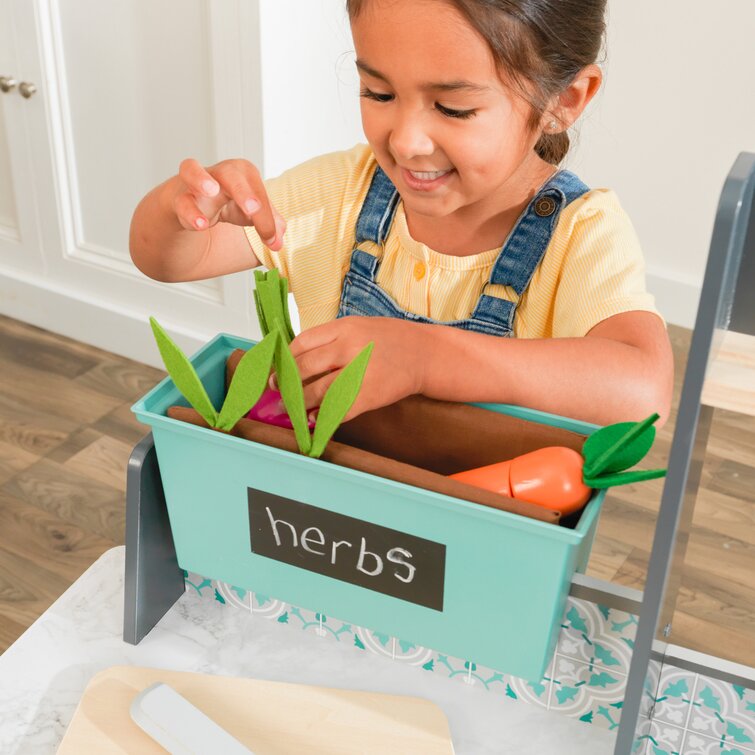 garden gourmet play kitchen