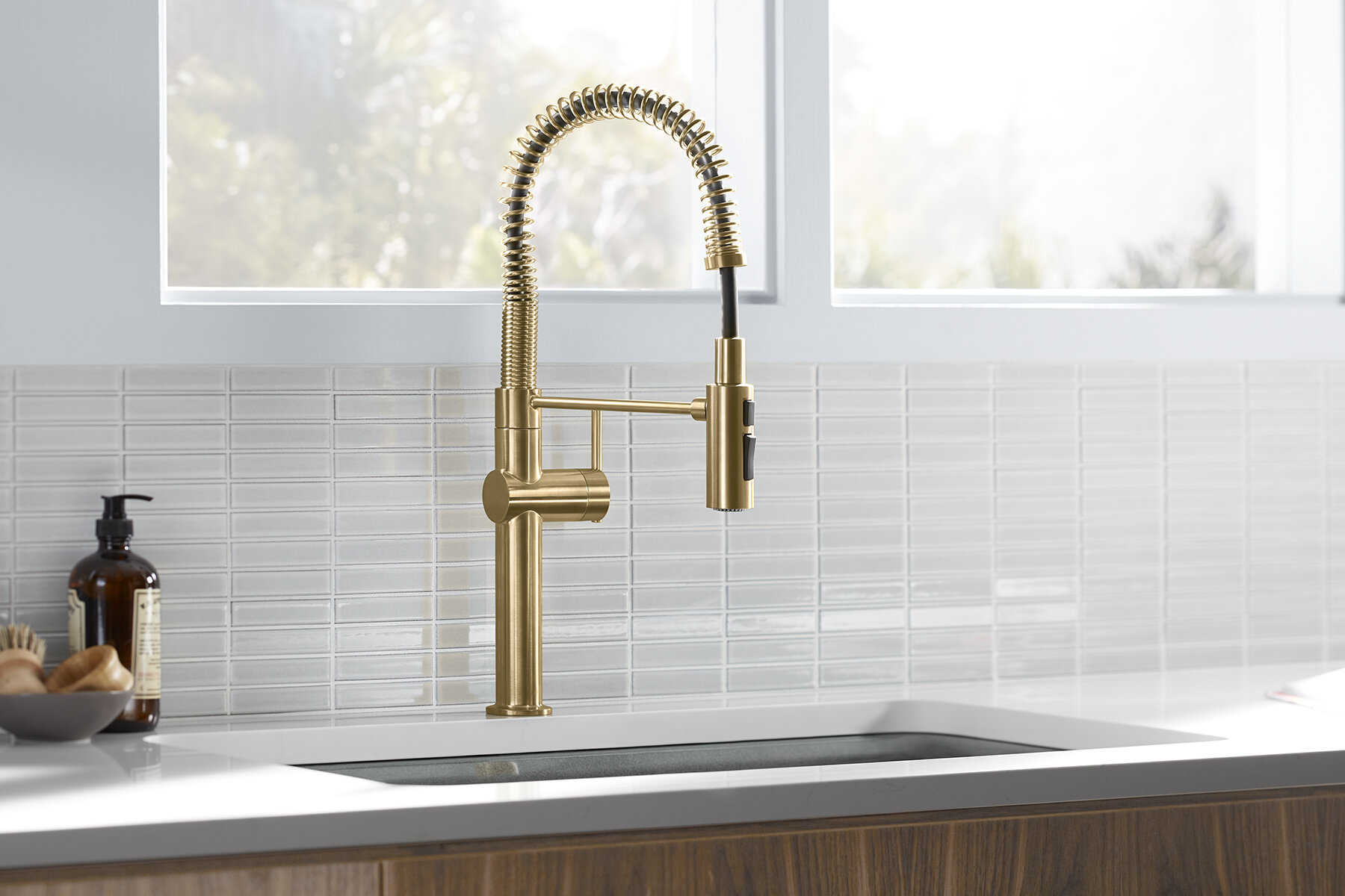 Kohler Crue Pull Down Single Handle Semiprofessional Kitchen