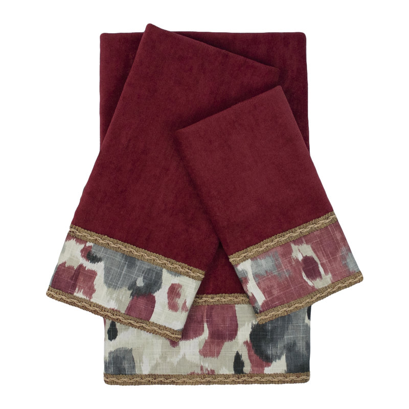 Austin Horn Classics Caprise Embellished 3 Piece Towel Set