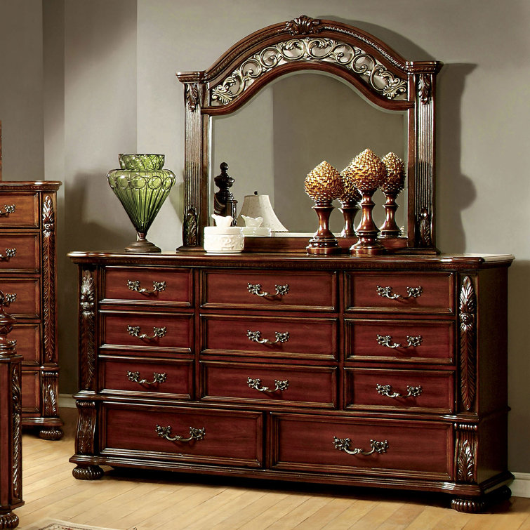 World Menagerie Streamline 11 Drawer 68