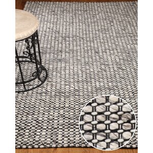 Aros Area Rug