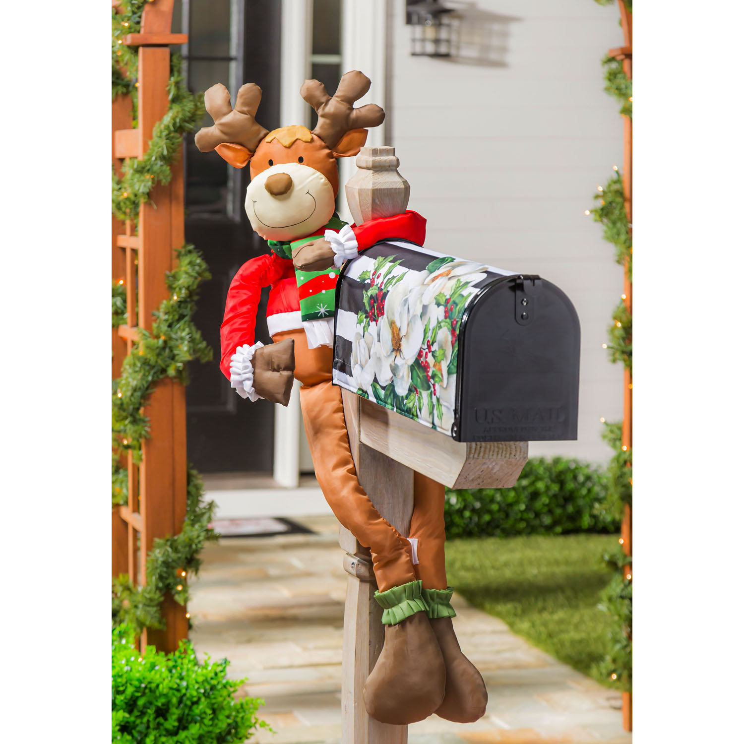 The Holiday Aisle® Post Hugger Wayfair