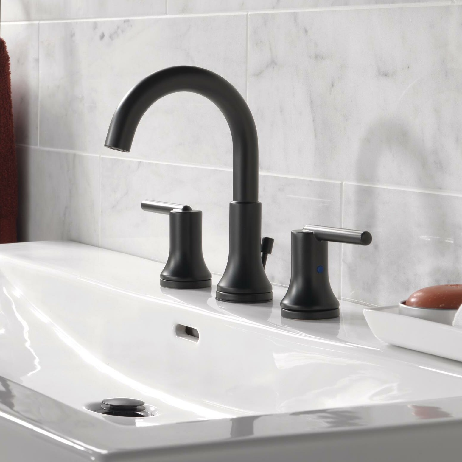 Trinsic Widespread Bathroom Faucet With Drain Assembly And Diamond