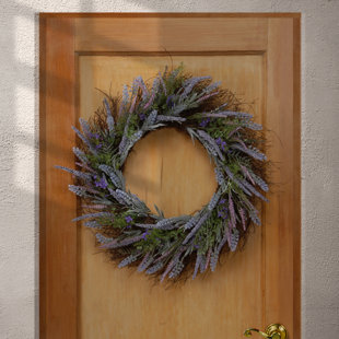 Rustic Farmhouse Berries and Cotton Ball 19" Christmas Wreath Greenery 