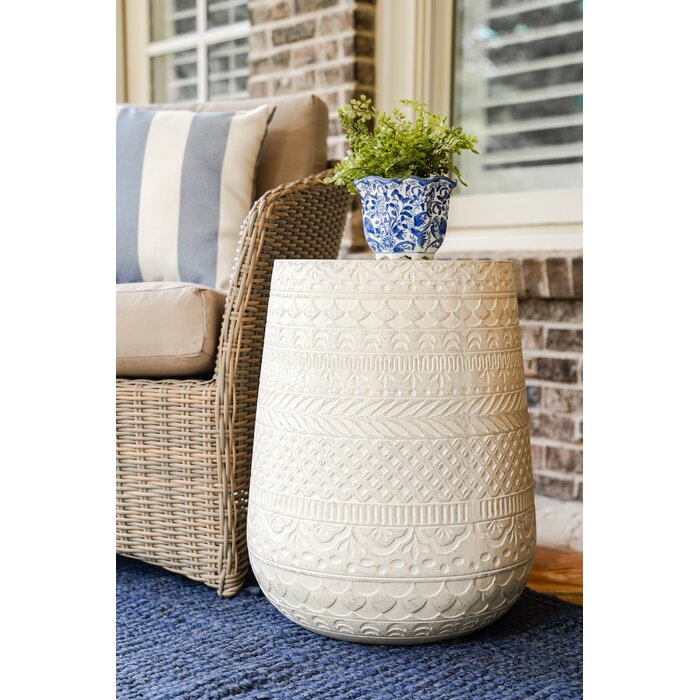 patio side table