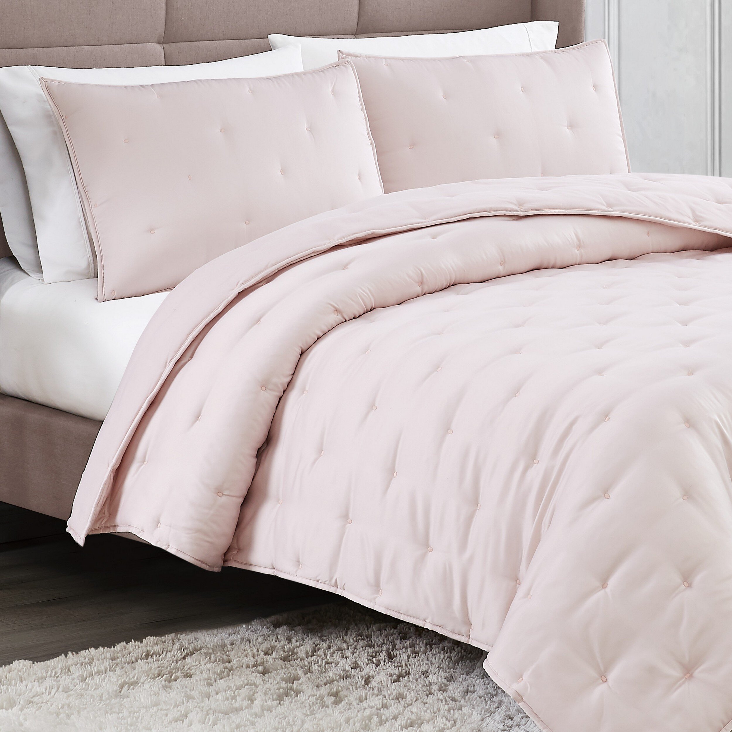 Badgley Mischka Sateen Quilt Set & Reviews | Wayfair