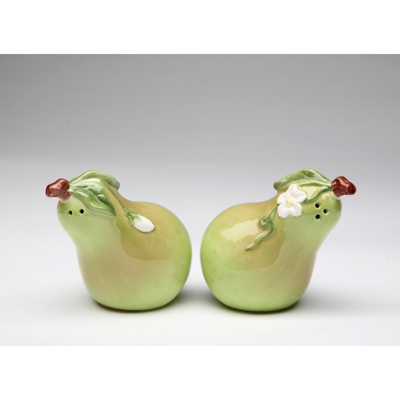 pear salt and pepper shakers