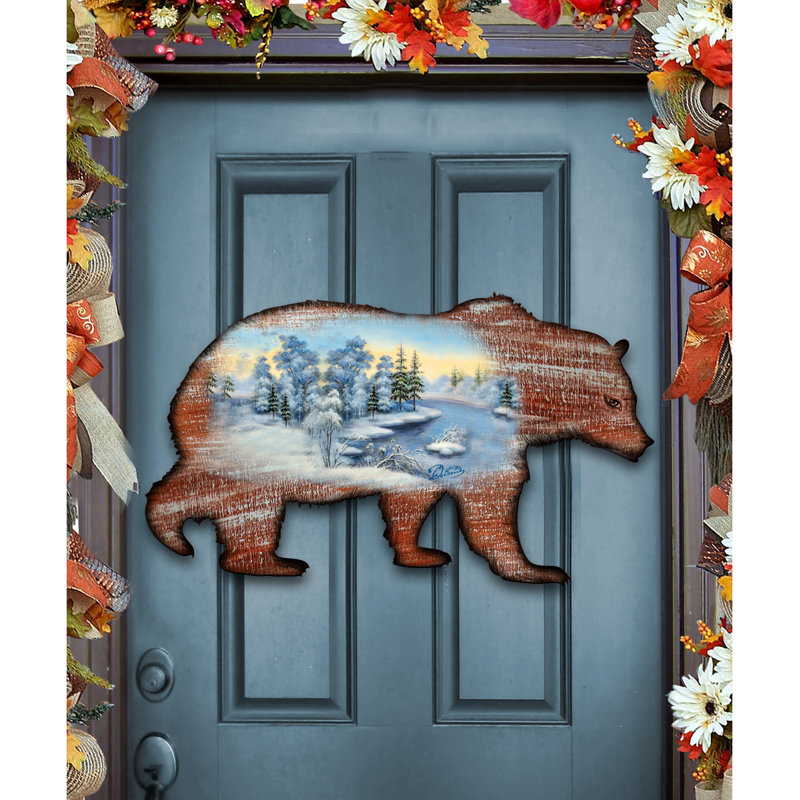 Designocracy Bear Scenic Winter Landscape Wooden Decorative Door