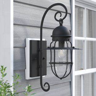 Best Gouverneur 1-Light Outdoor Wall Lantern By Longshore Tides Outdoor Lighting Gouverneur 1-Light Outdoor Wall Lantern By Longshore Tides Outdoor Lighting