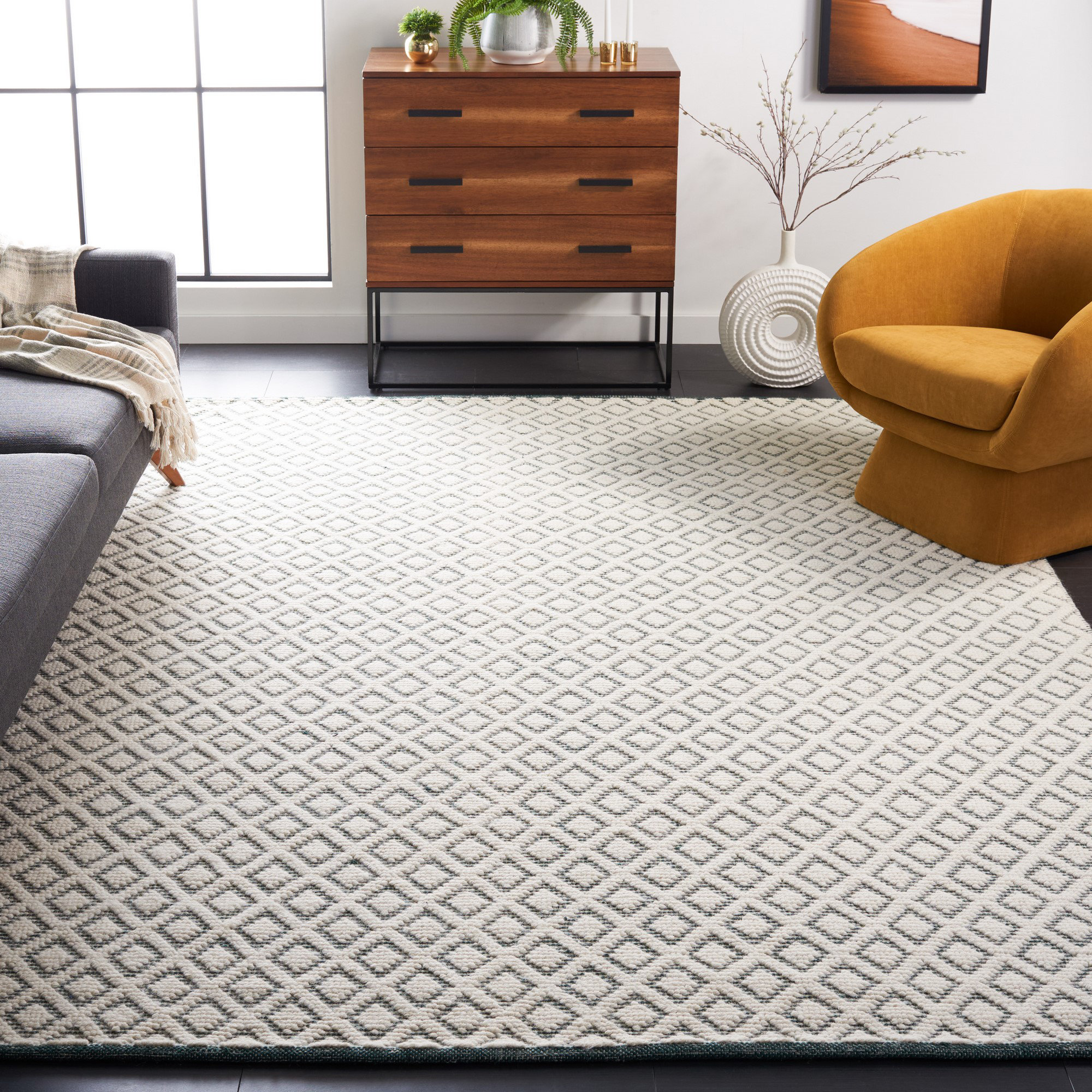Latitude Run® Tamworth Handmade Flatweave Wool Ivory/Green Rug Wayfair