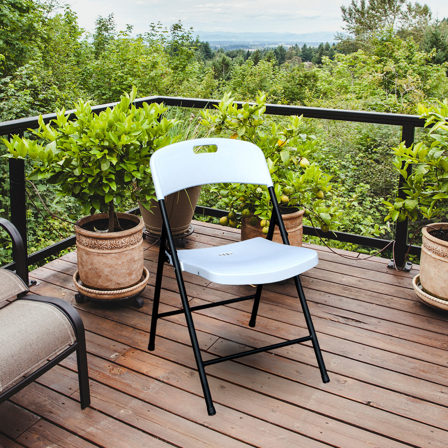 plastic dev group folding chair