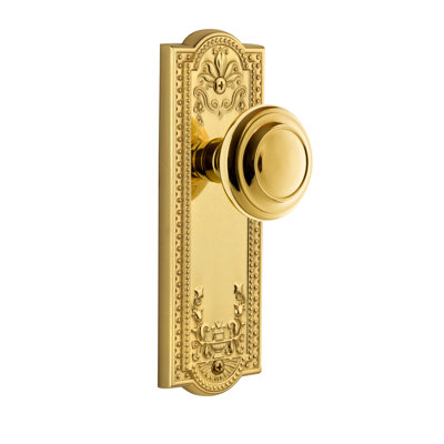 Grandeur Newport Rosette with Grande Victorian Knob 2.375 Lifetime Brass Passage