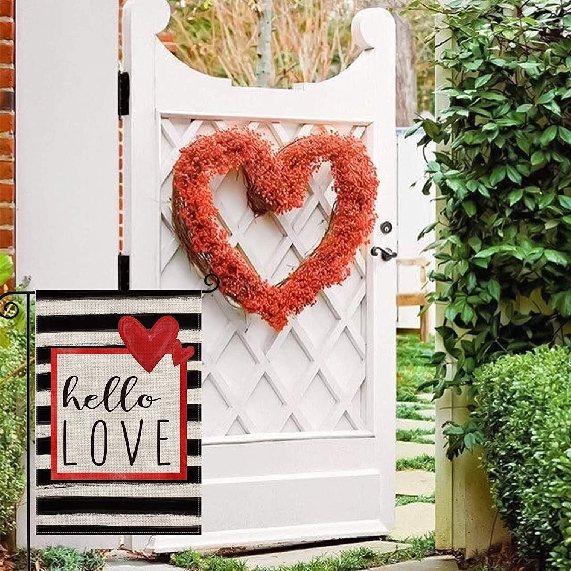 12.5 X 18 Inch Valentine's Day Garden Flag Hearts Printing Outdoor Welcome Decor 