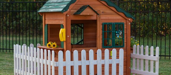 big outdoor playhouse