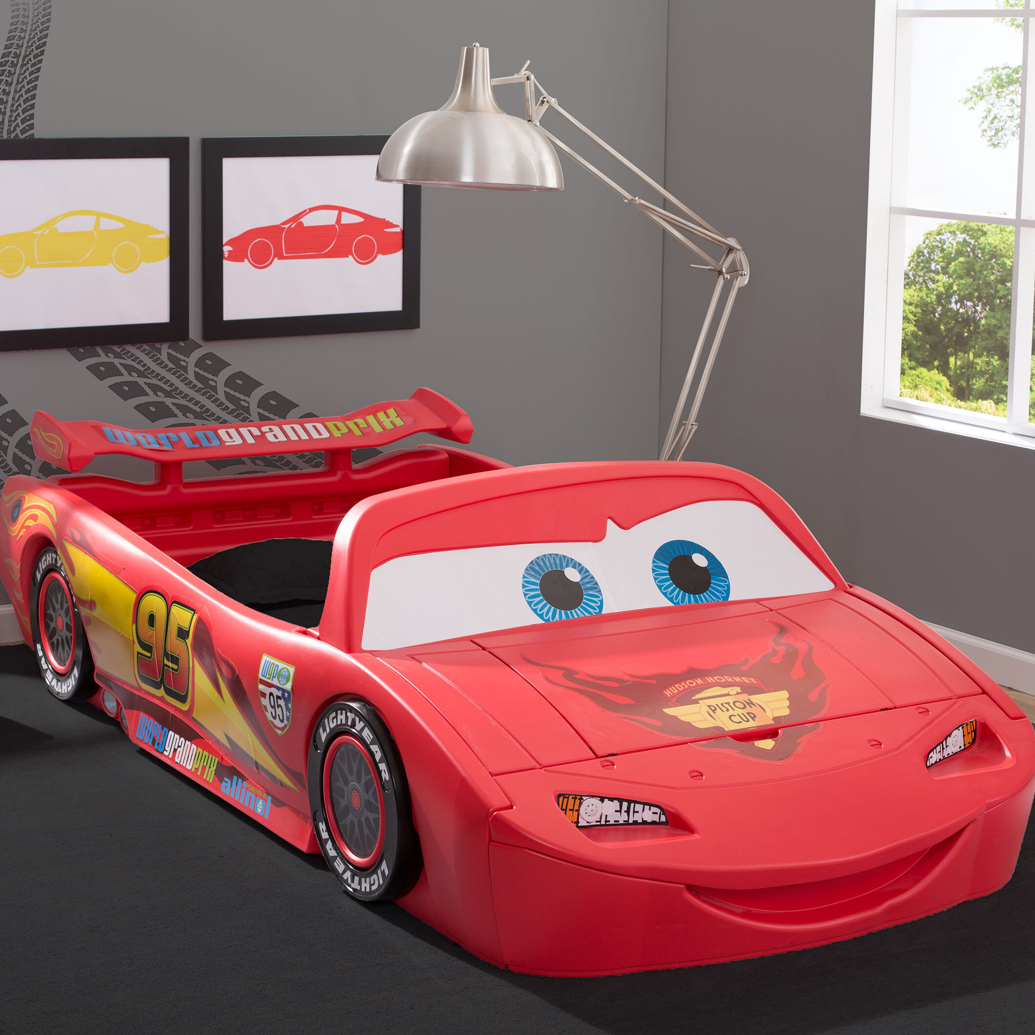 Delta Children Disney/Pixar Cars Lightning Mcqueen Car Toddler Bed &  Reviews | Wayfair