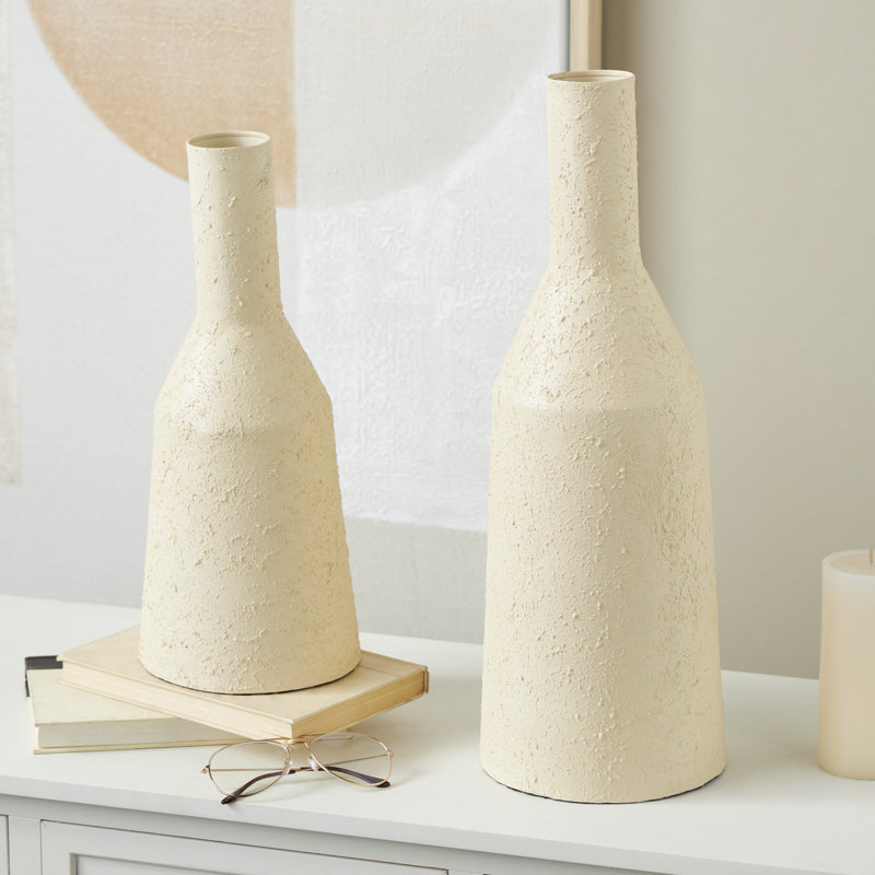 Triniyah Metal Fluted Distressed Textured Decorative Cream Vase Set