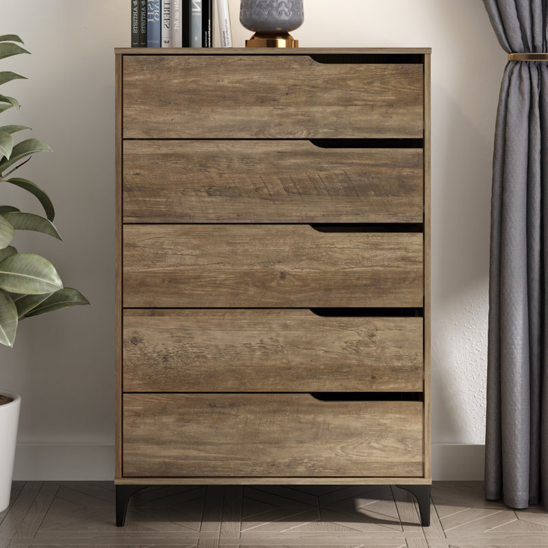 Norcross 5 Drawer 31'' W Dresser