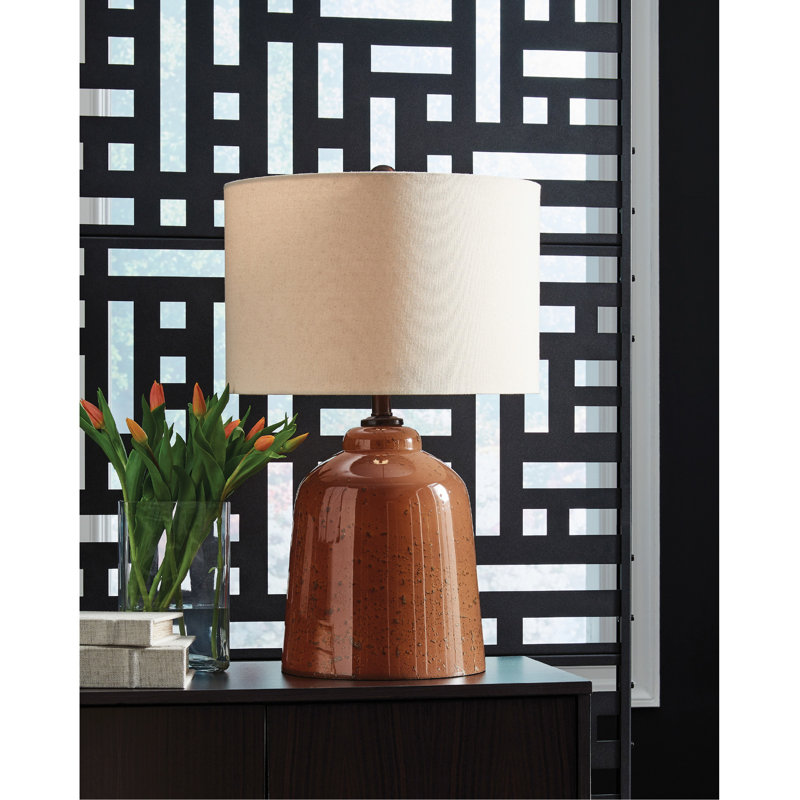 Aaleahya Table Lamp
