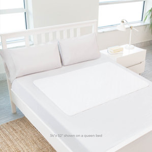 Sheet Hypoallergenic Waterproof Protector by Linenspa