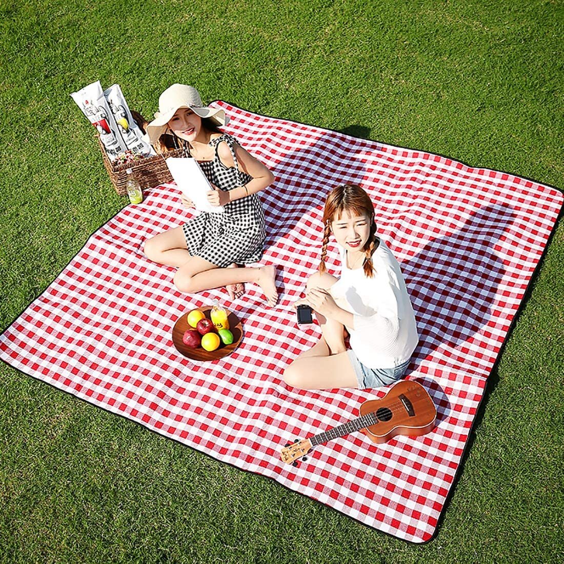 Durable Sand Free Waterproof Beach/Picnic Blanket Quick Dry Set  9 ft x 7 ft 
