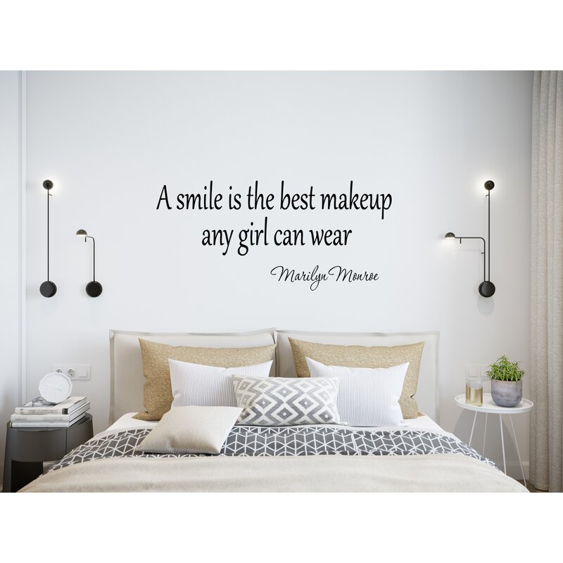 Vwaq A Smile Is The Best Makeup A Girl Can Wear Marilyn Monroe