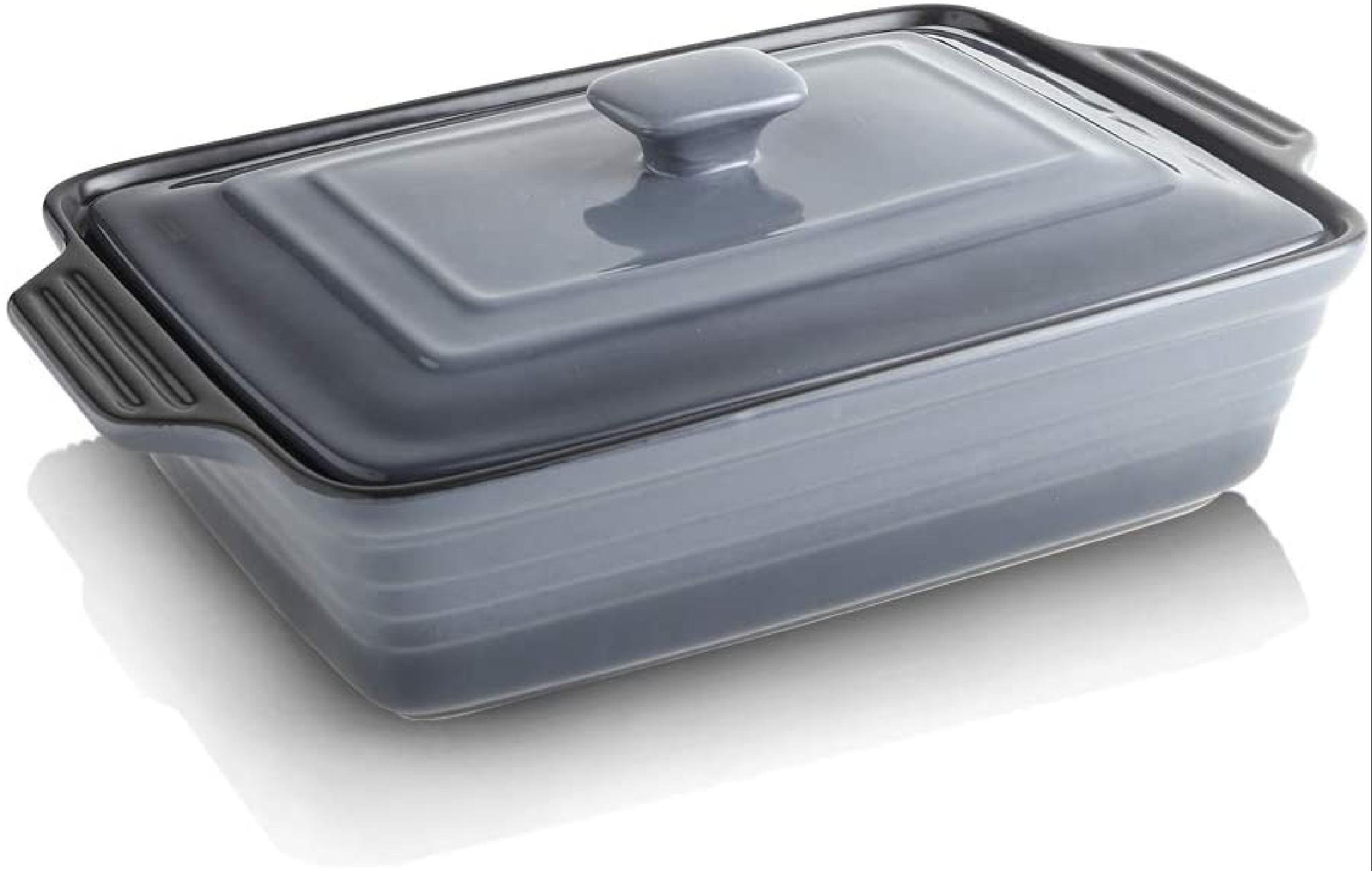 le creuset lasagna pan with lid