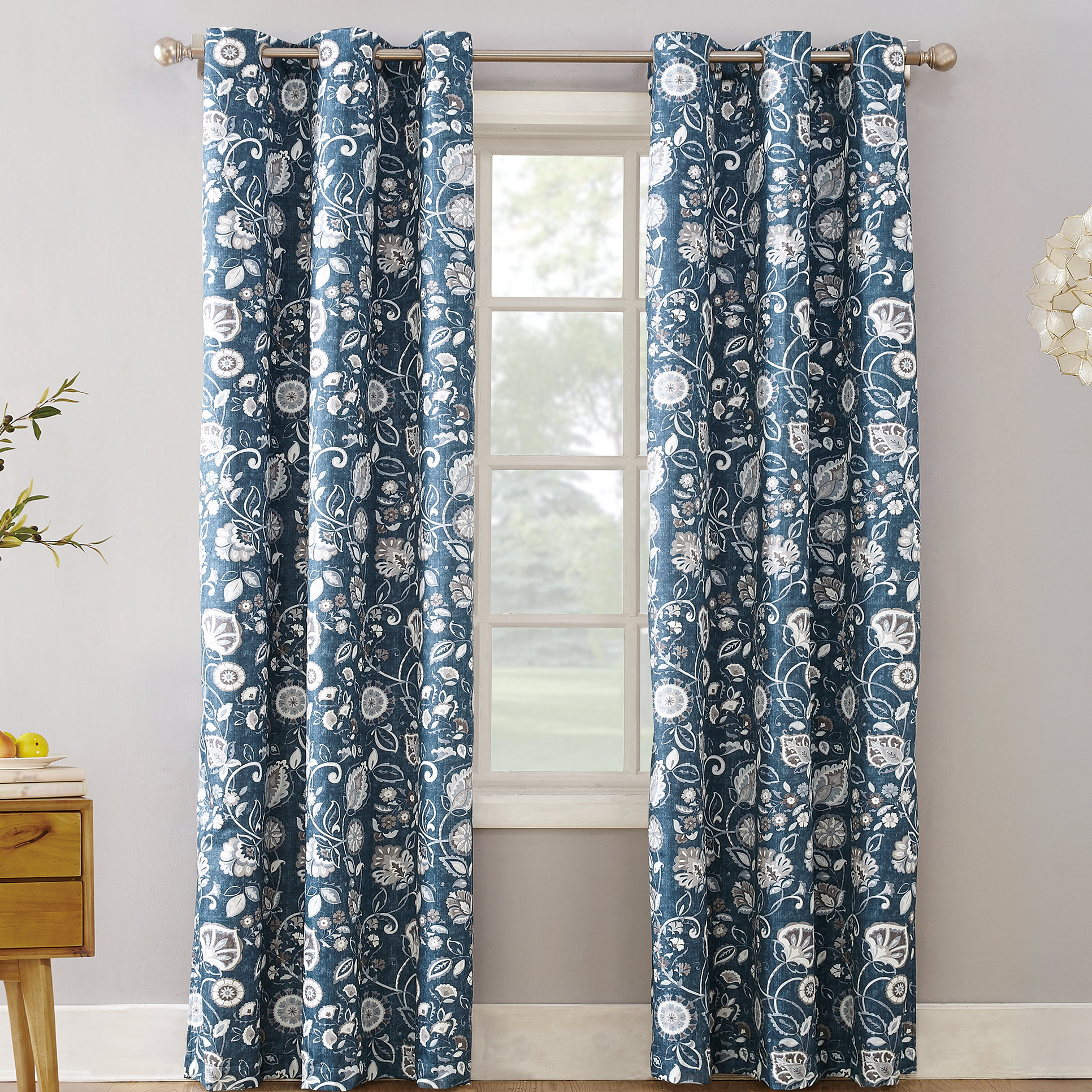 Sun Zero Jorah Botanical Floral Room Darkening Thermal Grommet
