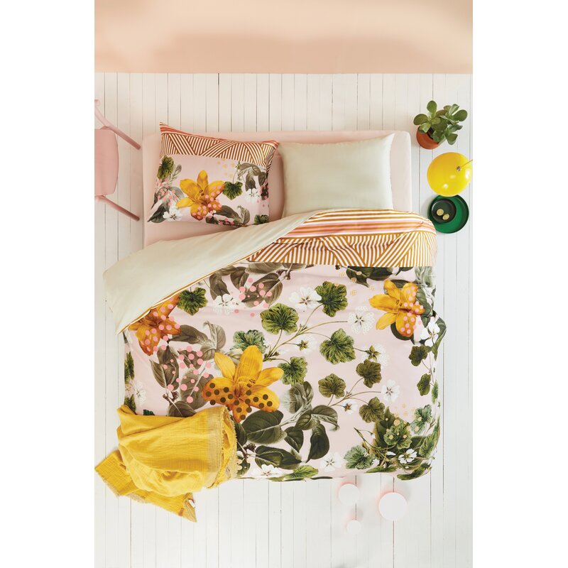 Rosalind Wheeler Melinda Botanical Flower Duvet Cover Set Wayfair