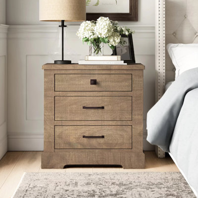 Hillmar 3 Drawer Bachelor's Chest