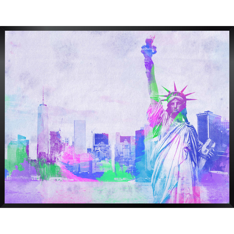 Latitude Run New York City Skyline And Statue Of Liberty