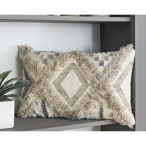 textured accent pillows