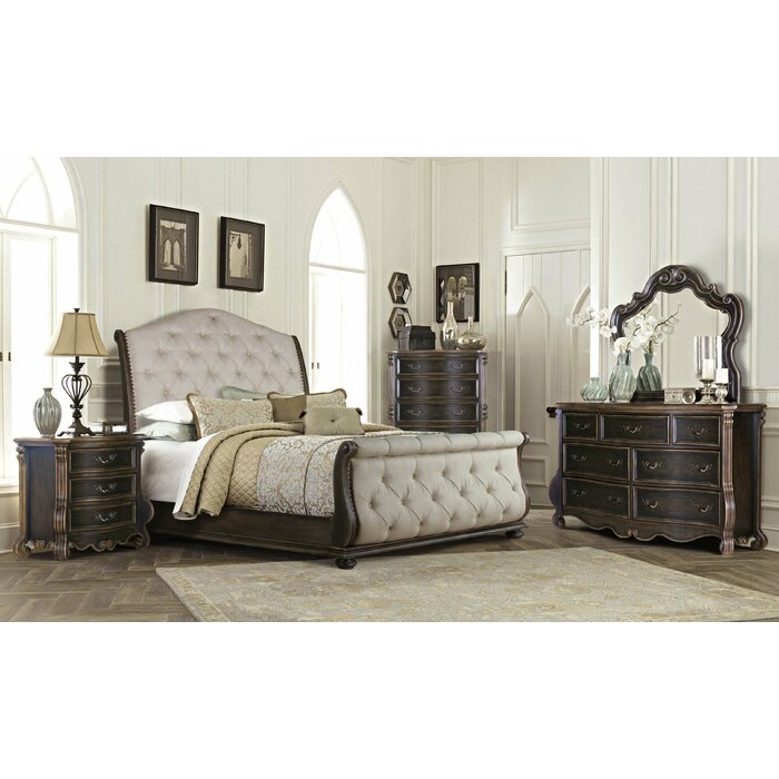 Aguila Sleigh Configurable Bedroom Set