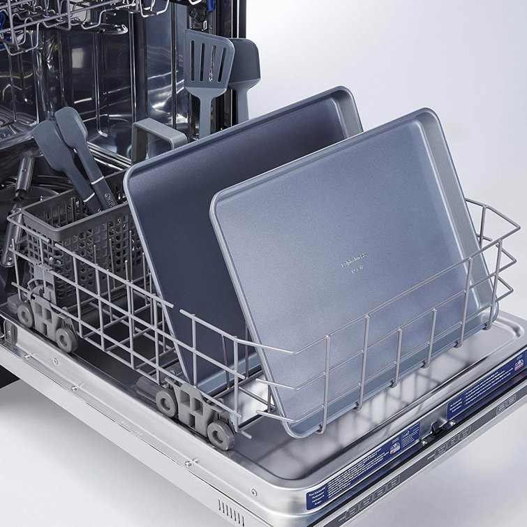 calphalon cookie sheet