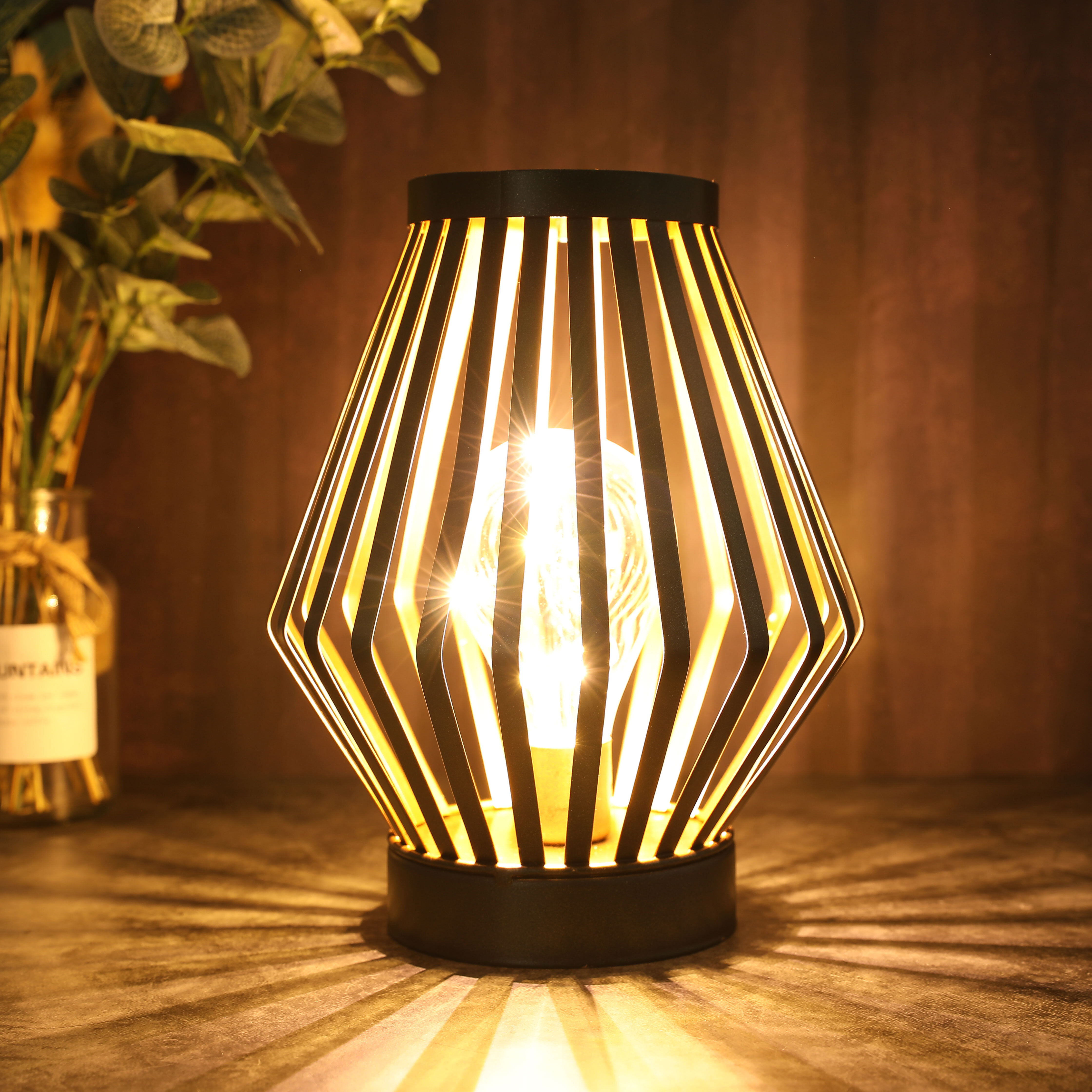 Black White Vintage LED Lantern Table Lamp Home Decor Patio Lighting Rose Metal 